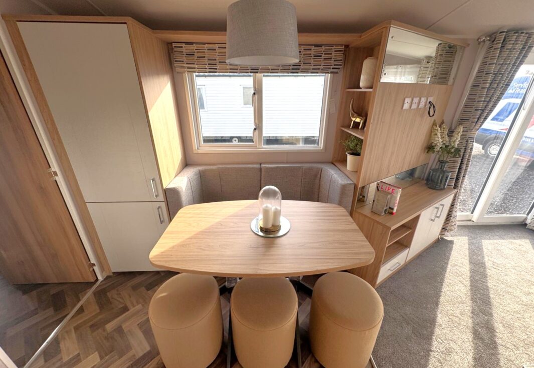 New Willerby Castleton Static Caravan Dinette